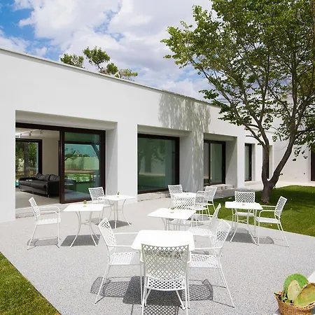 Masseria Mo' * 加拉蒂纳