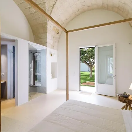 Masseria Mo' Bed & Breakfast *